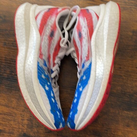 Saucony STARS & STRIPES ENDORPHIN SPEED 2 size 7.5 - Picture 6 of 8